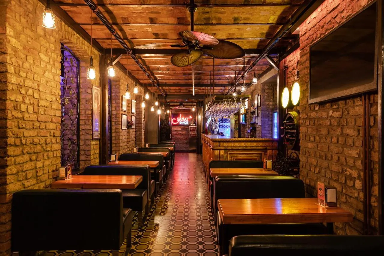 Sanat Hostel Taksim Istambul 0*,