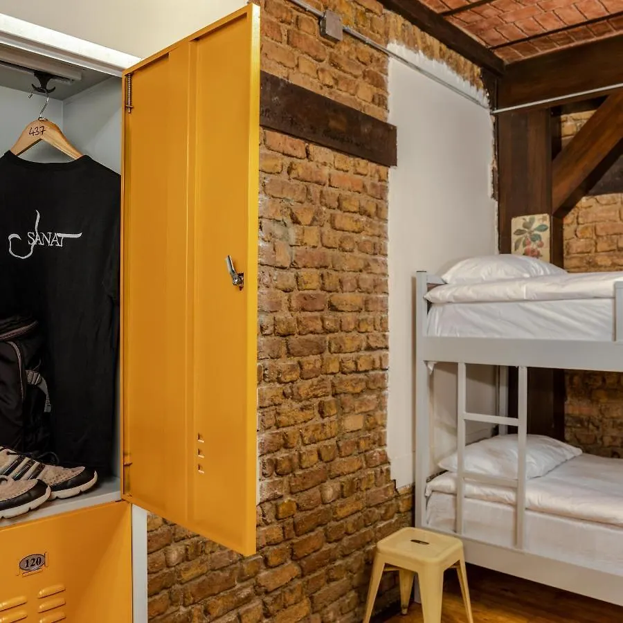 Sanat Hostel Taksim Isztambul