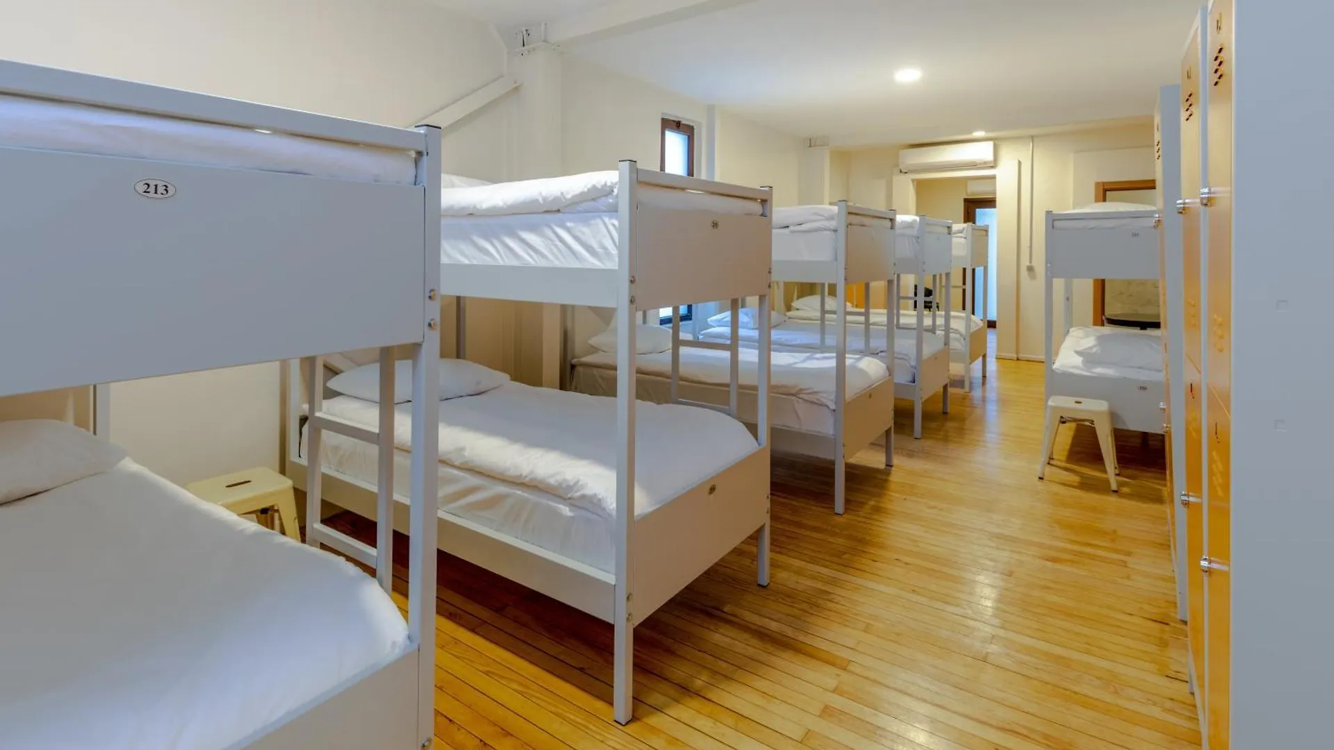 Sanat Hostel Taksim Istanbul