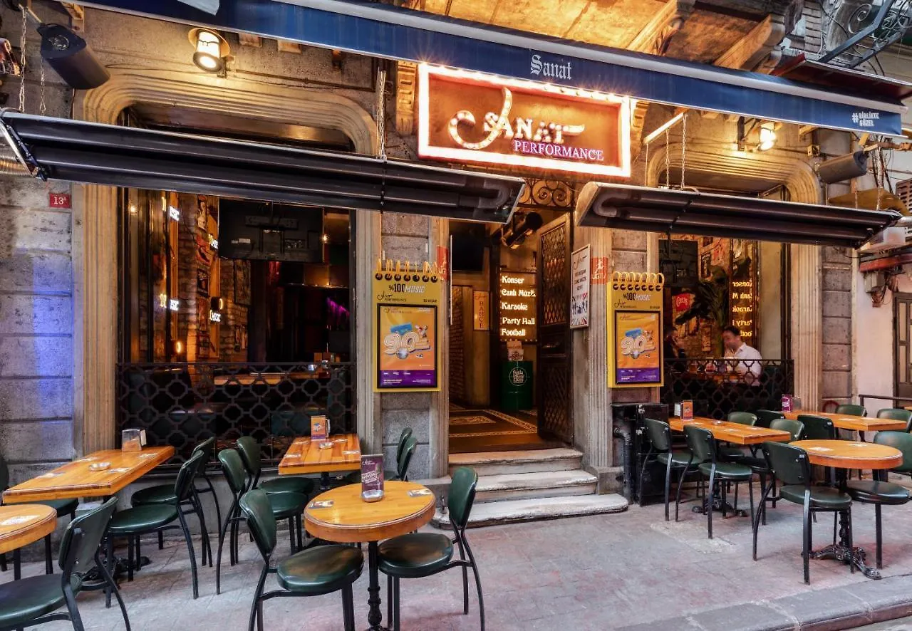 Sanat Hostel Taksim 이스탄불 터키